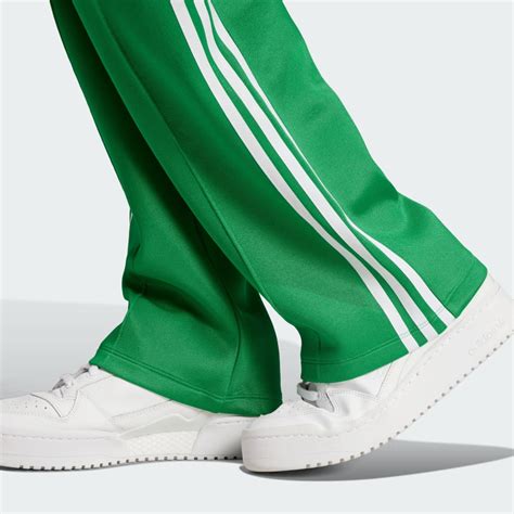 adidas jogger grün|adidas green jogger pants.